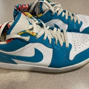 Air Jordans 1 Low SE Barcelona